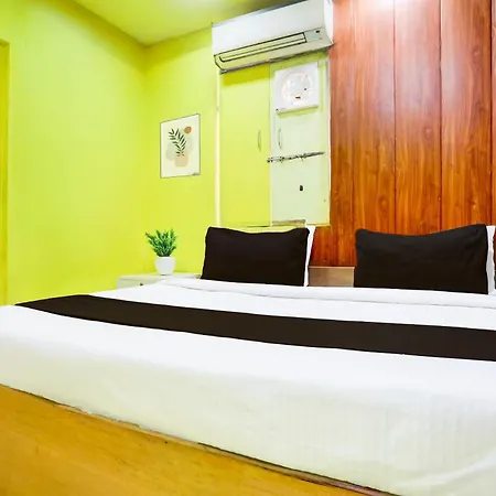 Hotel 83013 O A K Residency